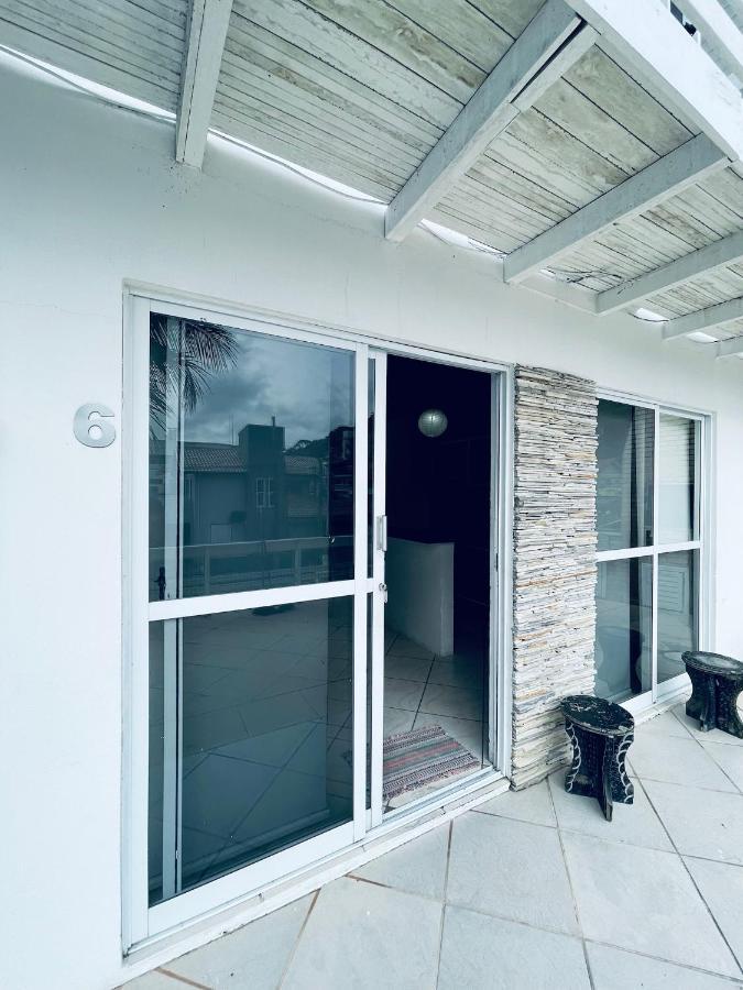 דירות בומבינאס Residencial Morro Do Macaco מראה חיצוני תמונה